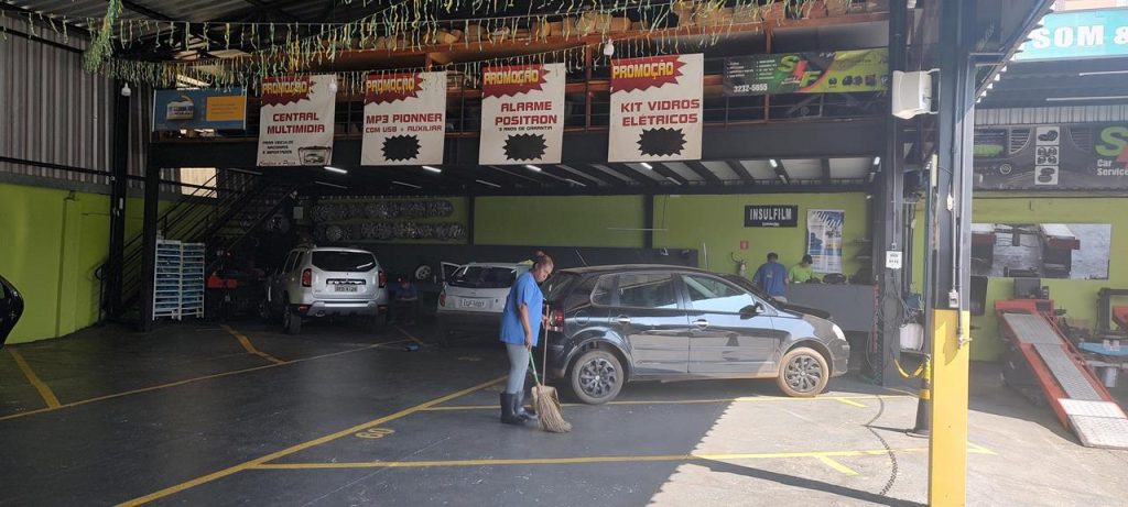 sfcar-service-som-e-acessorios-centrais-multimidias-4